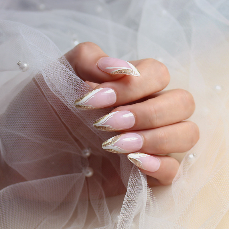 Professional European and American style fake nail patch 24 pieces of nail art simple high-grade finished wearable nail removable Professional European and American style fake nail patch 24 pieces of nail art simple high-grade finished wearable nail removable