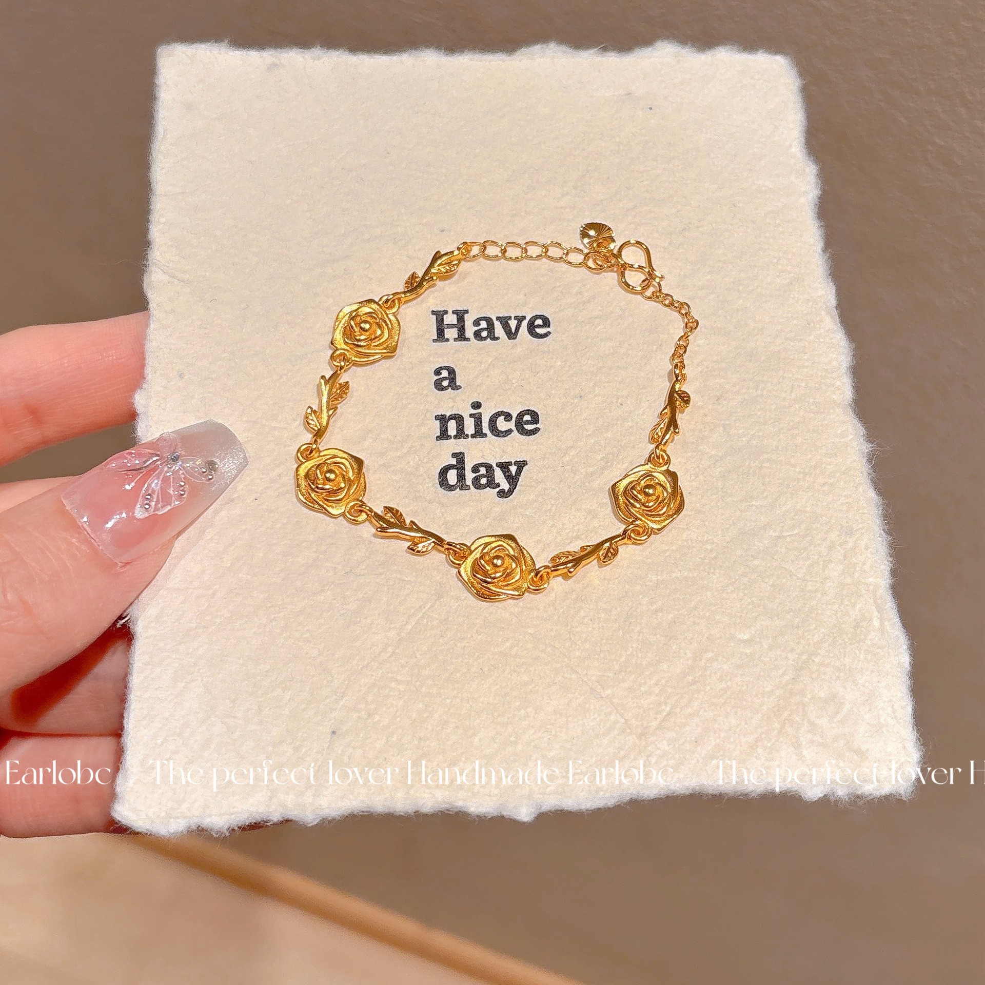 O1CN01XG1U901lSErJsJYeo_!!3482