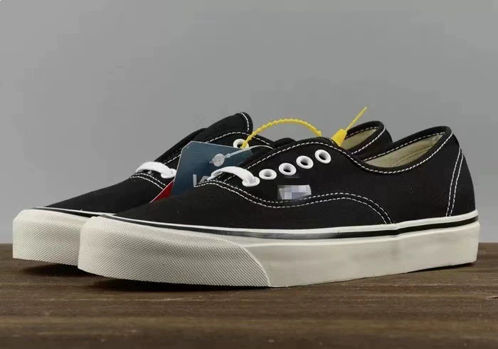 Putian Vance nuevo Anaheim rojo verde sólido zapatos de mujer era baja pareja zapatos de lona para hombres y mujeres