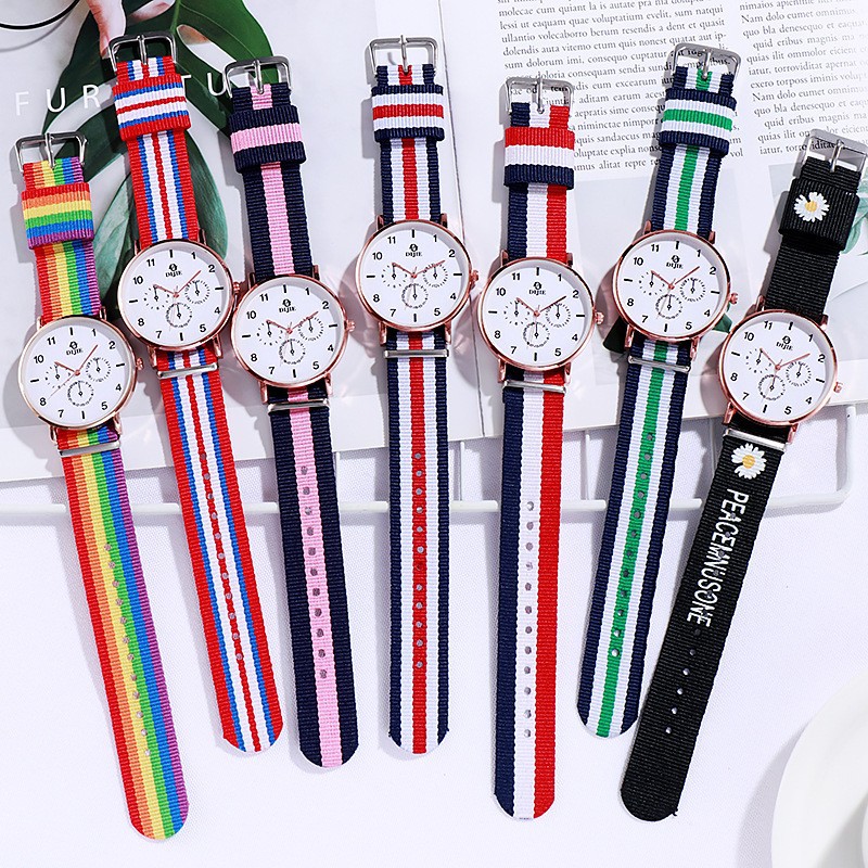 Reloj de arcoíris estilo INS – simple, casual, pequeño/fresco, versátil, estilo coreano/académico