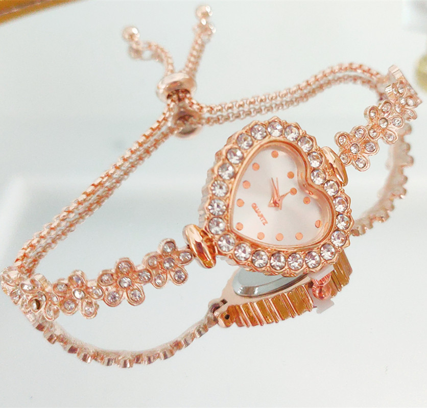 40g Weight Ordinary Glass Mirror Material Alloy Strap Material Watch Classification Pointer Display Type Buckle Buckle Style Heart-Shaped Dial Shape Holiday, Banquet, Selfie Occasion Quartz Movement Heart Shape Pattern Women's Gender Elegant, Lady Style Elegant Lady Heart Shape Buckle Quartz Watch Women's Watches 13