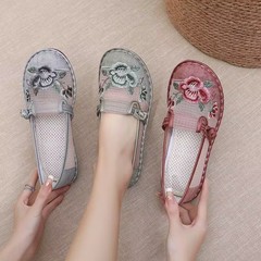 2023 New Old Beijing Cotton Shoes for Women, Breathable Mesh Surface, Comfortable Casual Ethnic Style Embroidered Shoes for Middle-Aged and Elderly Mothers