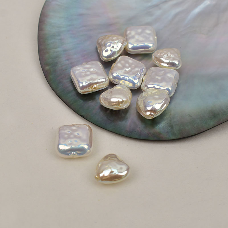 Glass accessory pearl