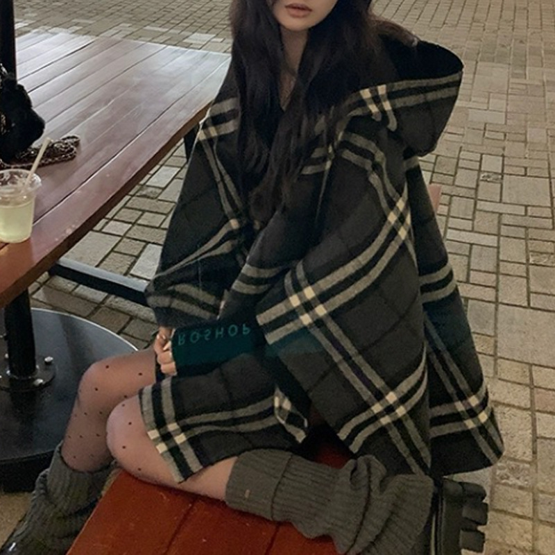 法式简约德鲁纳少女 正反两穿格纹连帽斗篷羊毛大衣风衣2025秋季|undefined