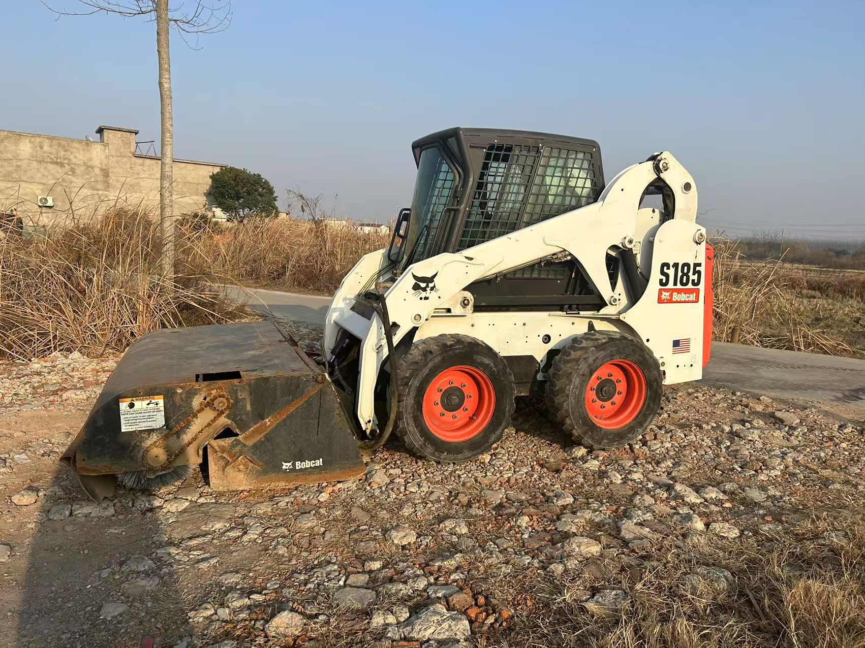 mmexport1740617543348