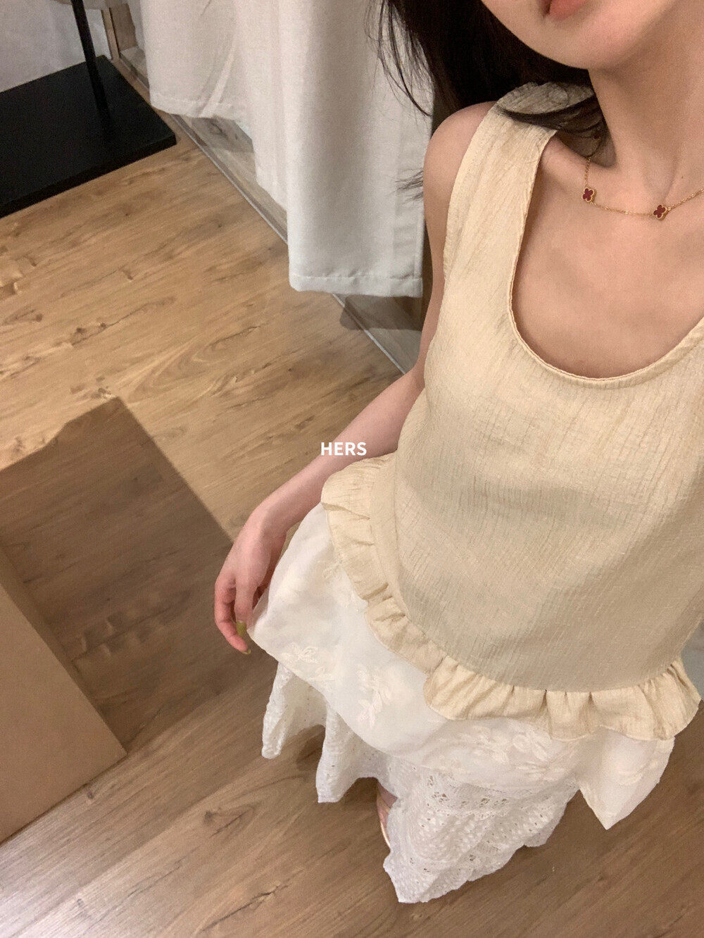 Áo hai dây nữ phong cách Bohemian thêu hoa, viền ren xếp tầng — Champagne màu, màu đen chi tiết 31