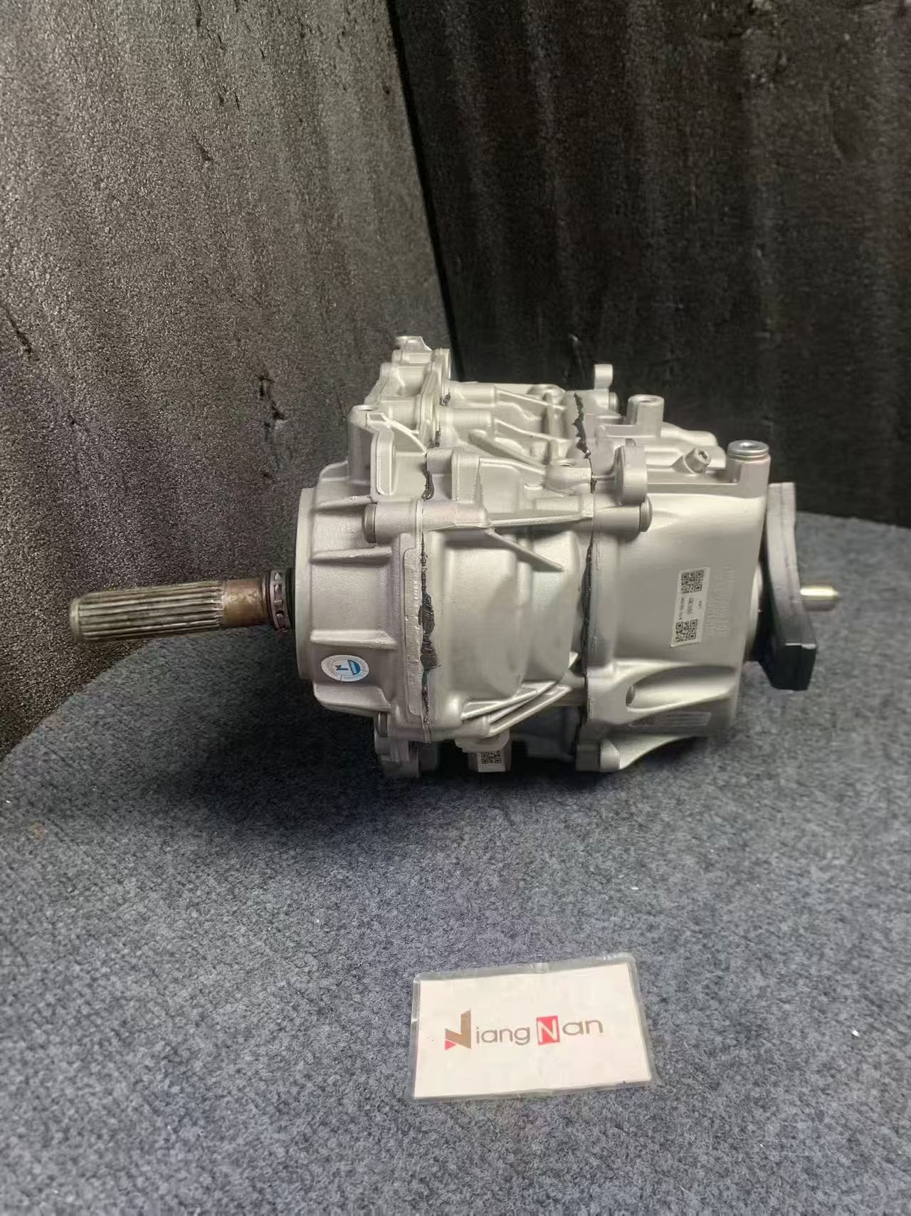 Suitable for Mercedes-Benz 9-Speed Glc250/260 E260 E300L W253 S450 Four-Wheel Drive Transfer Case Assembly Gearbox