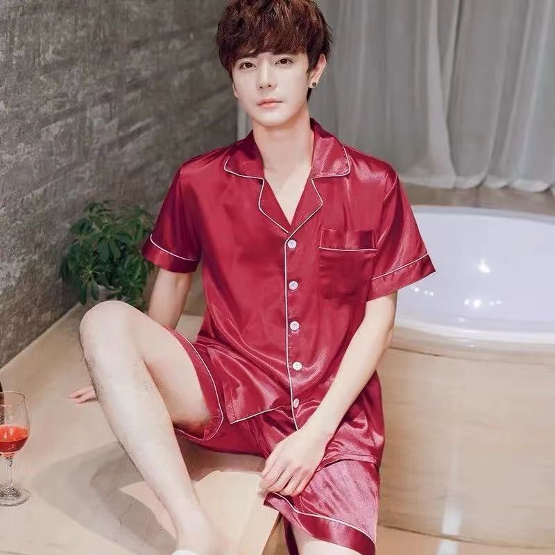 Fábrica directa de seda de hielo de verano de manga corta delgada seda de imitación de tamaño grande camiseta pijama hombre juvenil conjunto de ropa de hogar