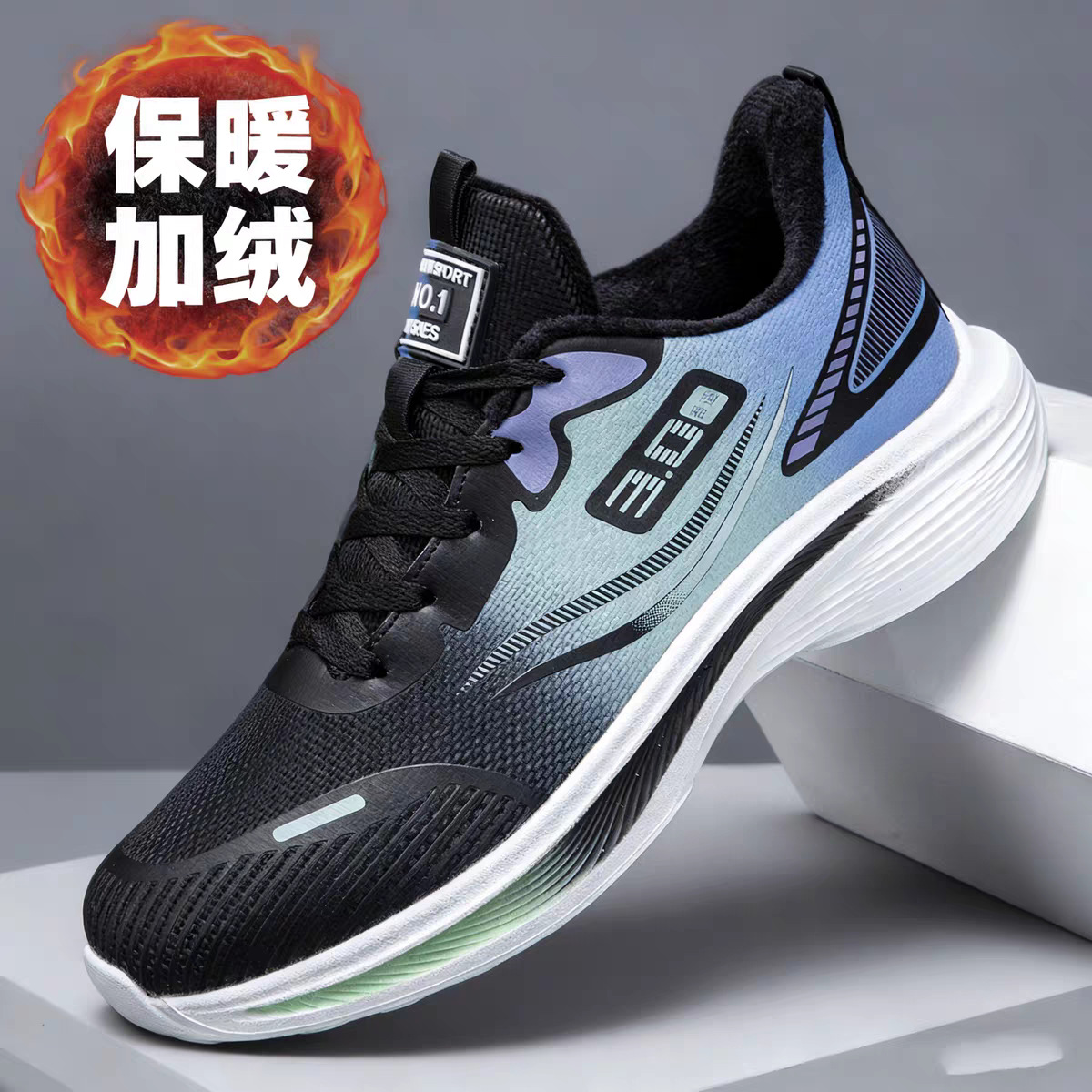 运动鞋跨境新款大码男鞋跑步鞋冬季加绒保暖超轻潮流外贸鞋批发