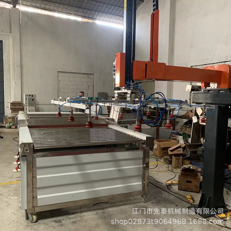 先泰喷淋毛刷清洗机 镀锌板除油钢板清洗烘干机厂家