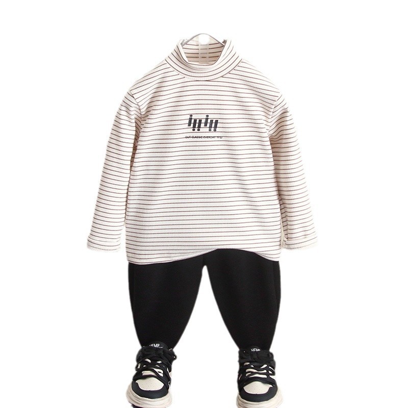 6701 camisa de fondo para niños otoño e invierno cuello medio alto para niños terciopelo alemán con 2024 nuevo top de manga larga a rayas para bebés