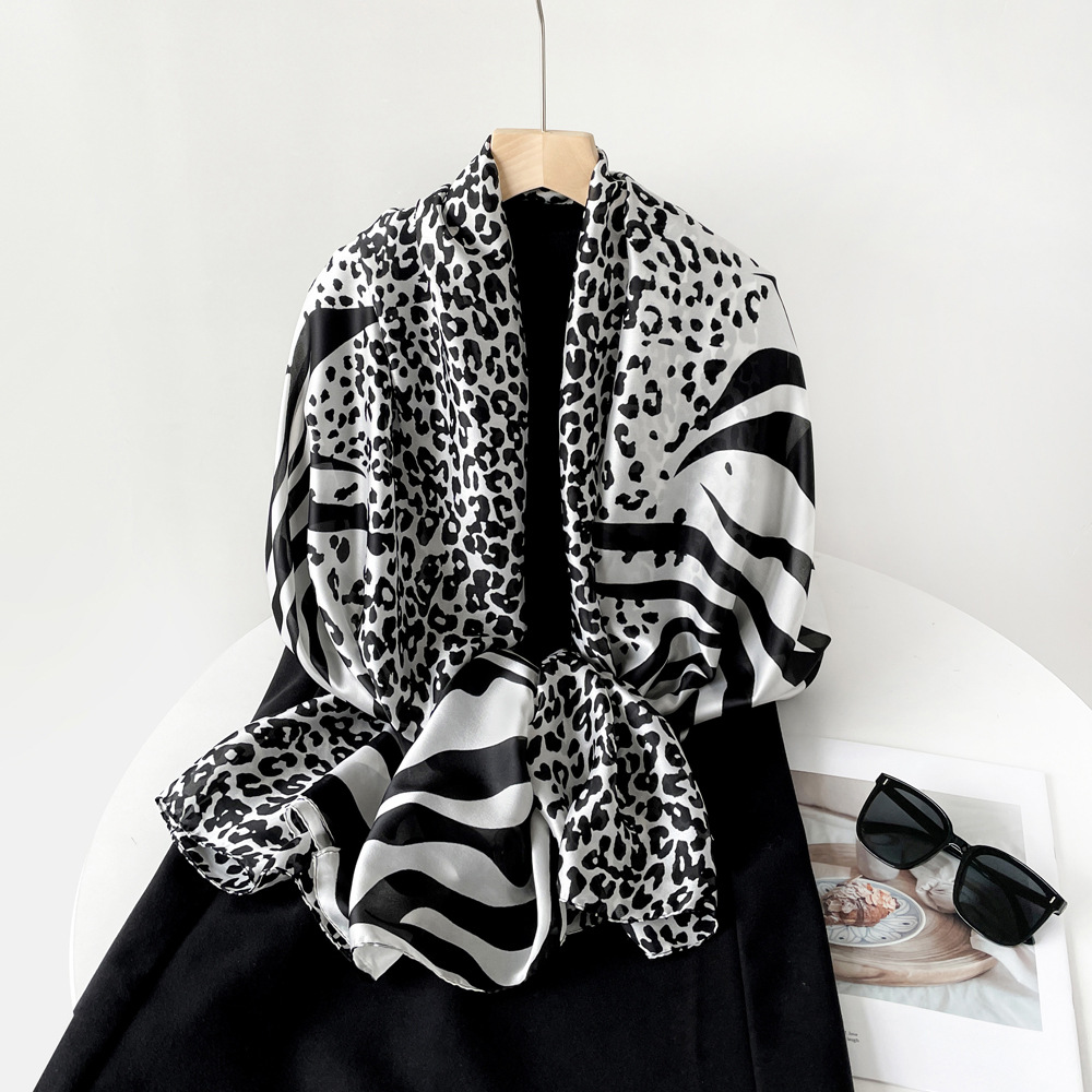 Leopard Print Patchwork Shawl Trendy Retro Style Long Silk Scarf Breathable Sunscreen Thin Women's Accessory_voghion.com