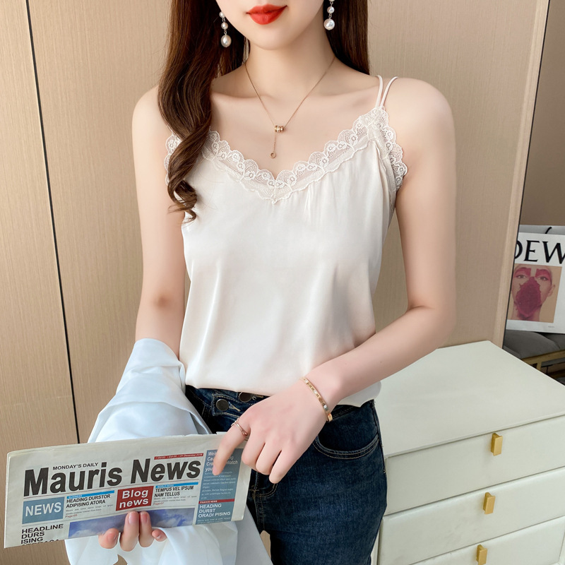 Women's Camisole Summer Lace V-Neck Silk Satin Slim-Fit Exterior Wear Inner Korean Style Small Vest Base Shirt Women's Camisole Summer Lace V-Neck Silk Satin Slim-Fit Exterior Wear Inner Korean Style Small Vest Base Shirt