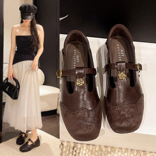 �͹�ƽ�׶��ֿێ���ЬŮ2026���¿��n��Ӣ���L�񻨬�����ЬСƤЬ