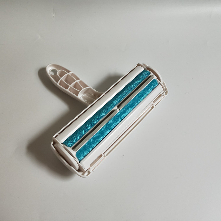Dog hair removal brush pet hair suction hair removal Sofa Carpet brush sticky hair pet supplies