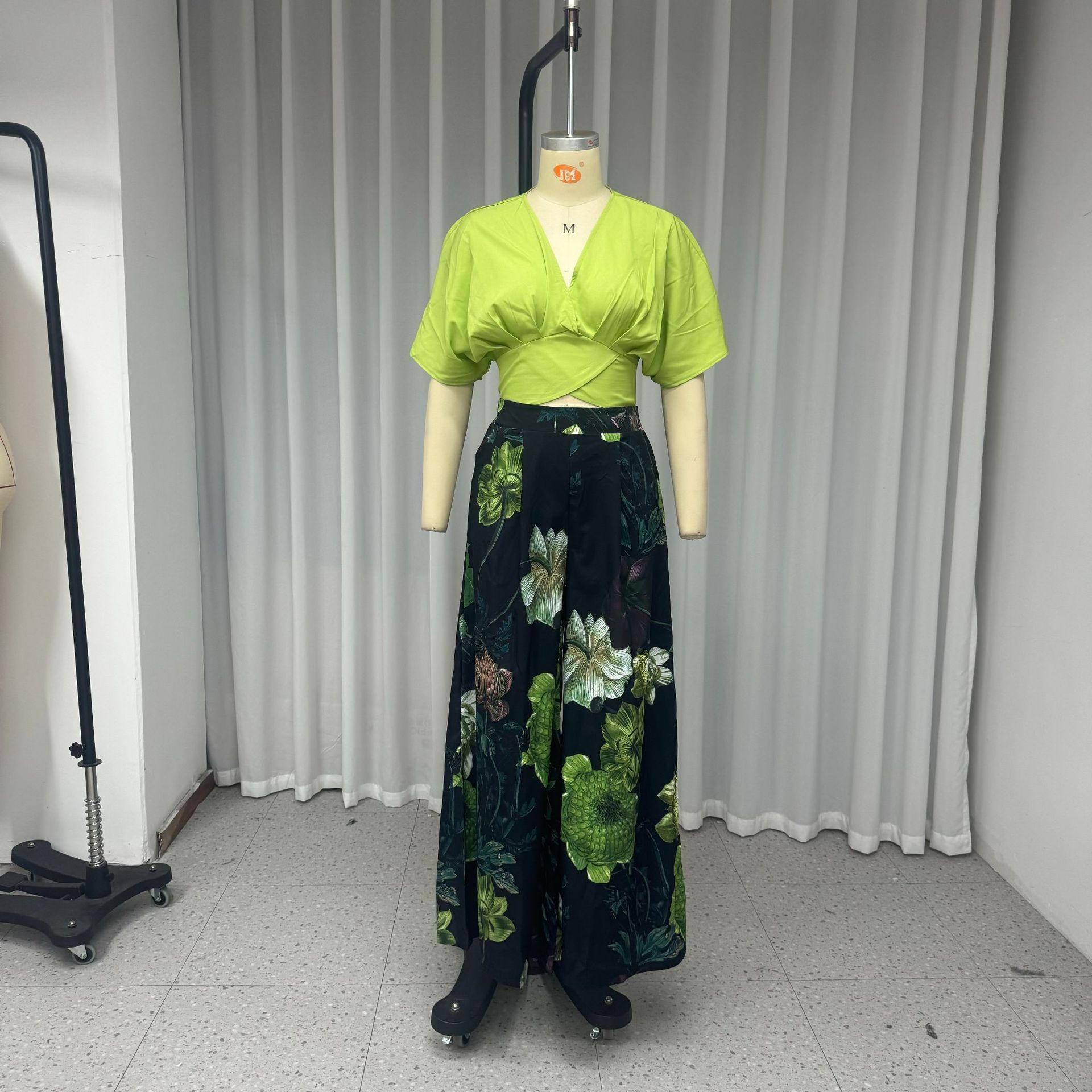 Women Casual V neck Loose Printed Two Piece Sets