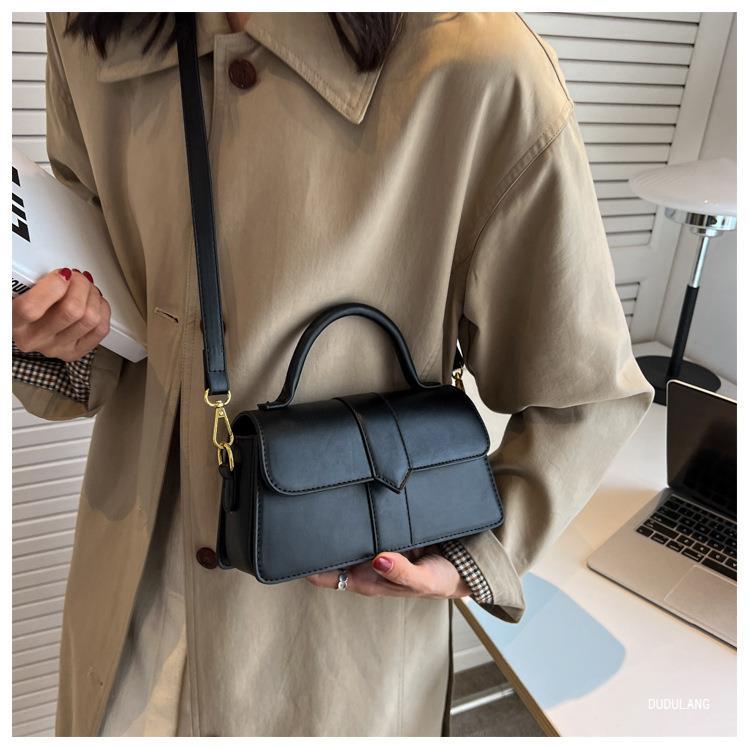 375g Weight Polyester Lining Material Flip Cover Closure Type Single Shoulder Strap Strap Type Crossbody Bag Bags Type Casual, Shopping Occasion Pu Leather Material Solid Color Pattern All Seasons Season Women's Gender Vintage Style, Classic Style Style Square Shape Medium Size Women's Medium Pu Leather Solid Color Vintage Style Classic Style Square Flip Cover Crossbody Bag 7