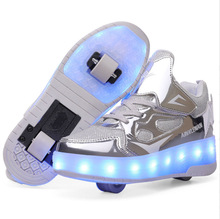 跨境暴走鞋厂家批发充电发光鞋LED灯儿童成人轮滑鞋带轮子