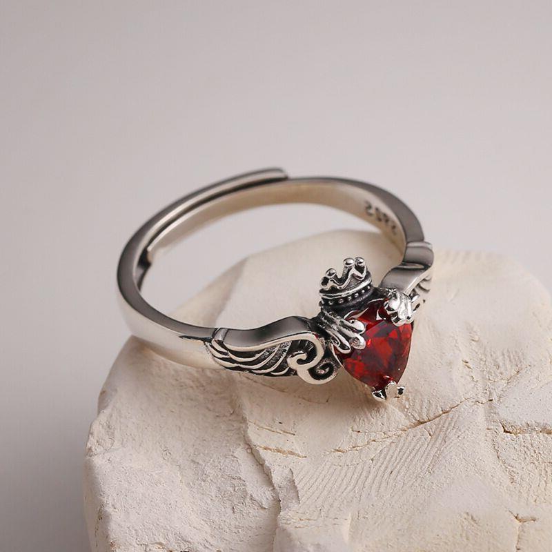 French Crown Wings Heart-Shaped Zircon Ring Women's Retro Elegant Cold Fashion Internet Celebrity Ring