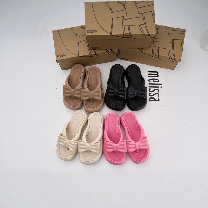 2025 New Melissa Thick-Soled Bow Slippers for Women, Jelly Shoes for Outdoor Wear, Platform Sole, Soft Sole, Fashionable Flip-Flops