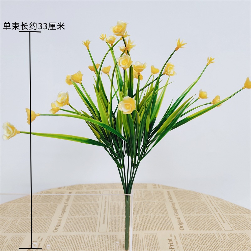 Flores de plástico falsas de una sola flor yucari hierba de agua decoración cercas de flores llenas de estrellas pequeñas flores de flores de simulación de flores verdes rosas