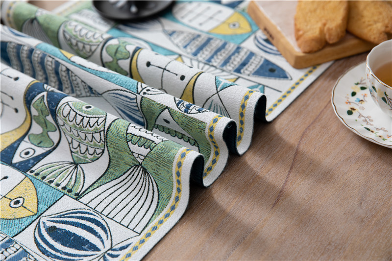 Tovaglia in poliestere con nappe in ciniglia a piccoli pesci verdi annuali, runner da tavola fresco_voghion.com