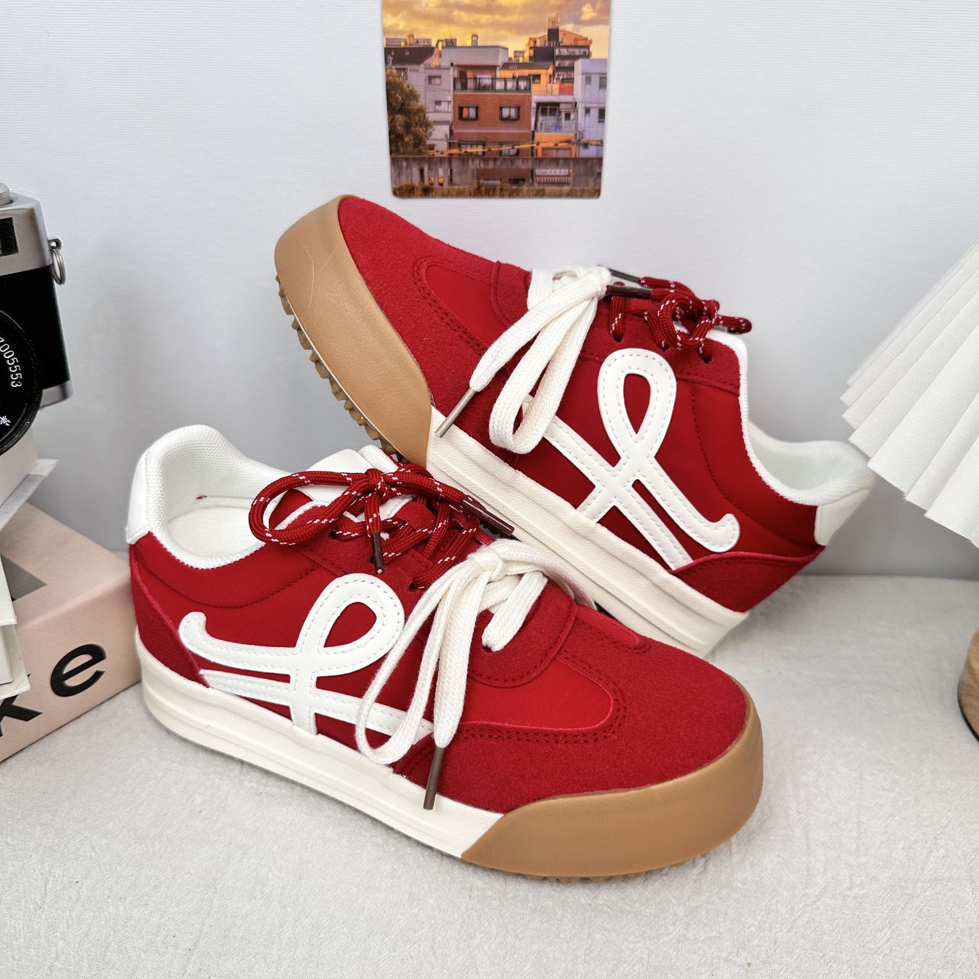 6649 Calzado de entrenamiento alemán de estilo escolar de estudiante 2025 primavera todo-fósforo suela suave zapatos cómodos zapatos de suela gruesa