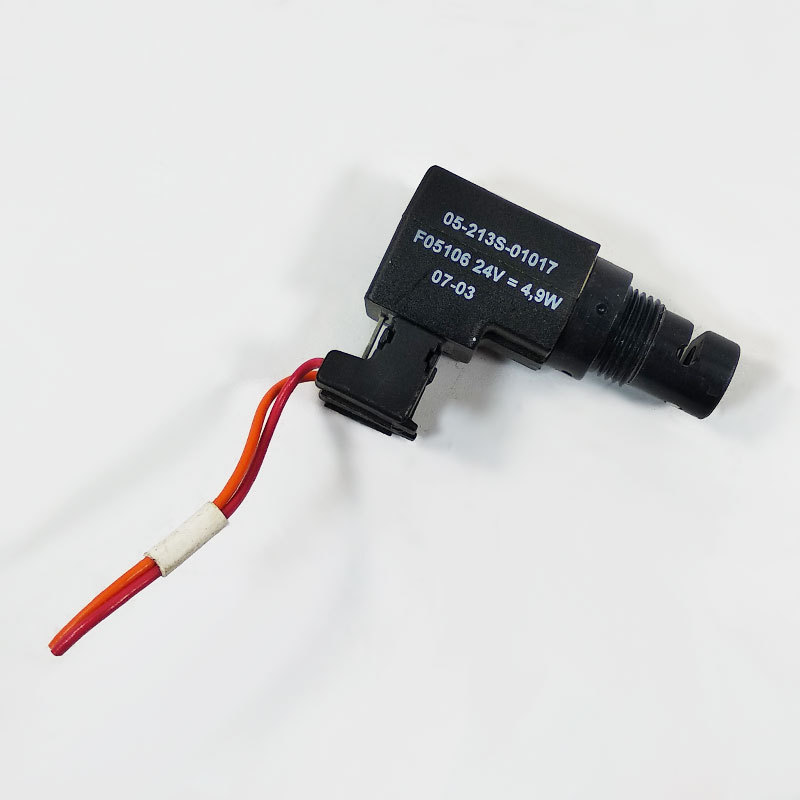 二手Fluid Automation System电磁阀CH-1290 05-213S-01017 F0510