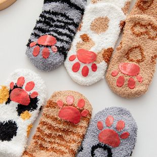 Coral Velvet Socks Women's Autumn and Winter Mid-tube Stockings Cat's Claw Cute Velvet Thickened Warm Sleeping Floor Sleep Socks