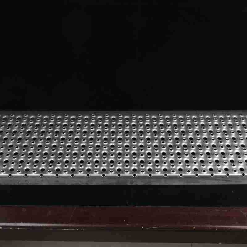 矿业及精炼防滑板厂家供应精炼油厂防滑板车辆踩踏梯船用登陆踏板