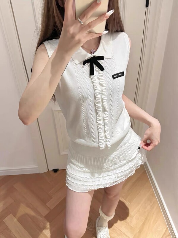 2025夏季新款法式学院风木耳边蝴蝶结针织背心女简约翻领无袖上衣|undefined