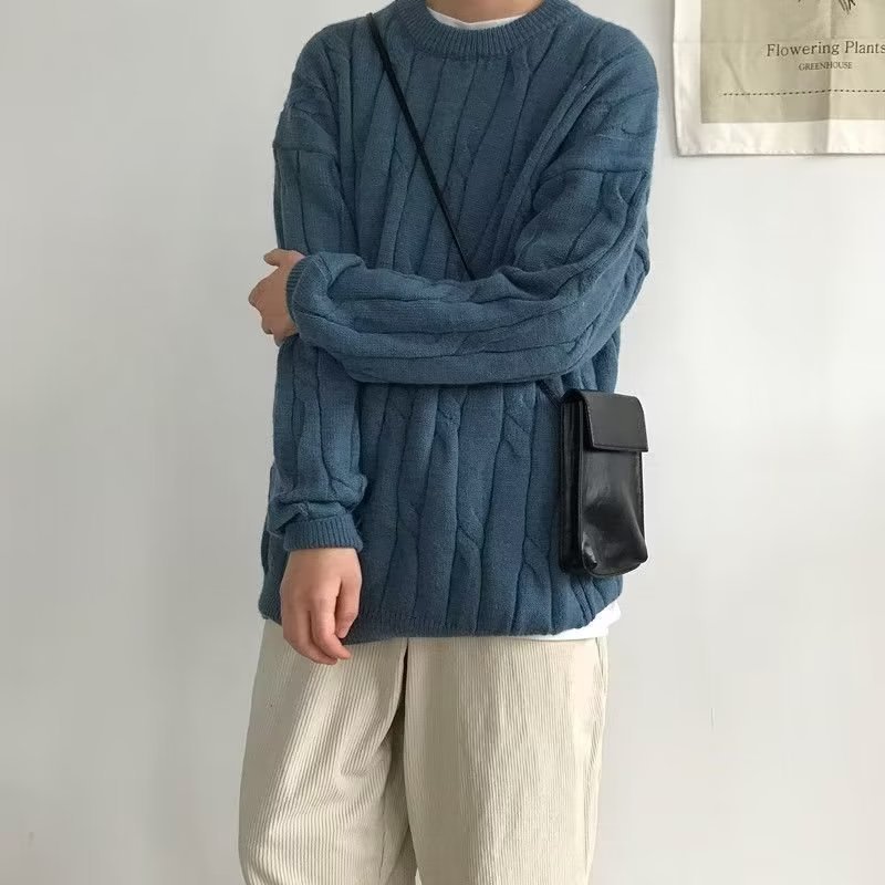 Men's Pullover Sweater Image 3