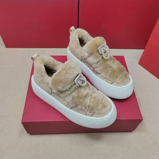 ��ë�ɸ��ײ�����ЬŮ�����⴩2025�¿�С���ӏ͹ű�ůëëЬ��