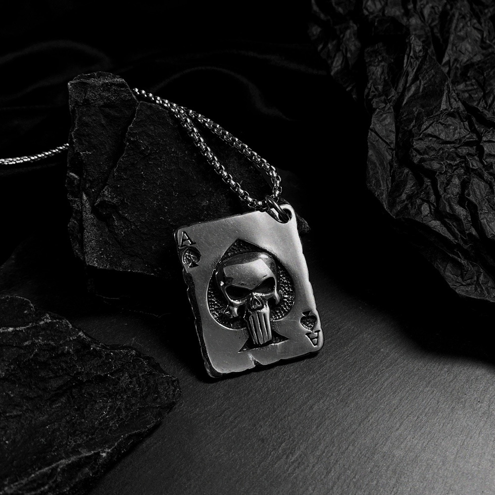 Retro Skull Card Pendant Titanium Steel Necklace display picture 7