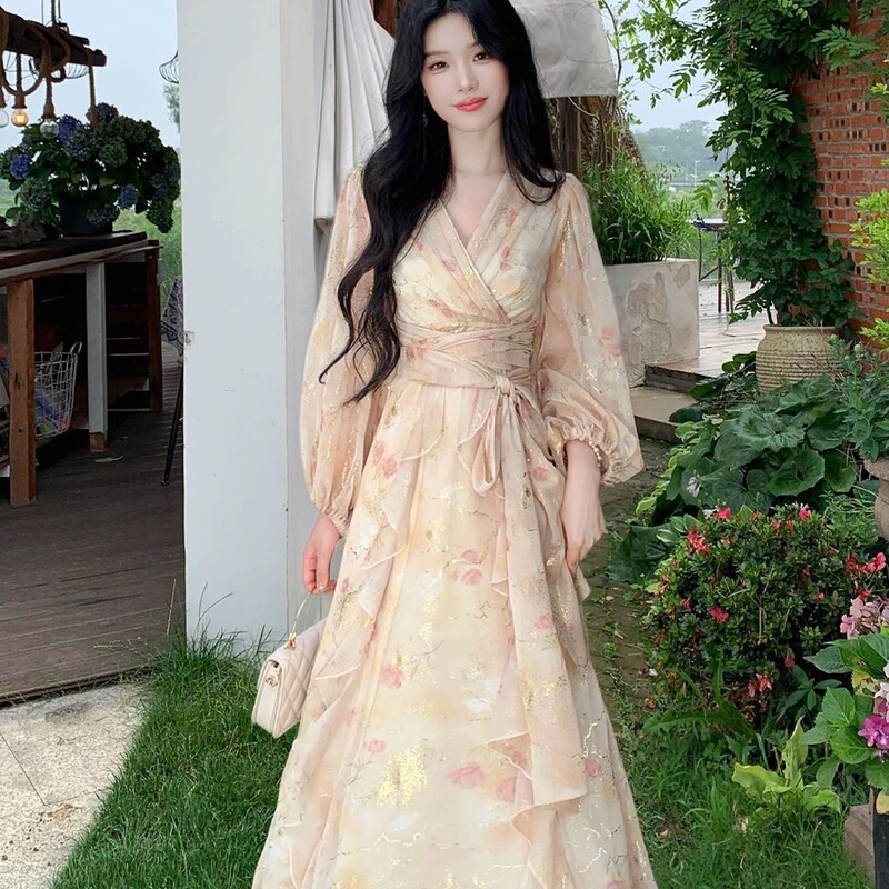 蜜光织锦 法式V领度假风碎花绑带收腰显瘦连衣裙气质设计感裙子|undefined