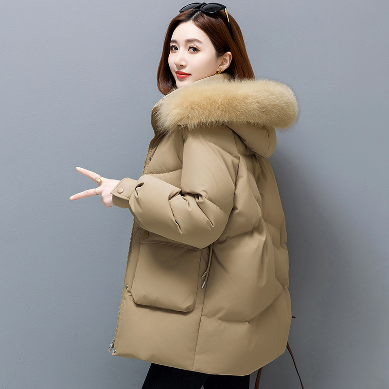 카키색 여우 모피