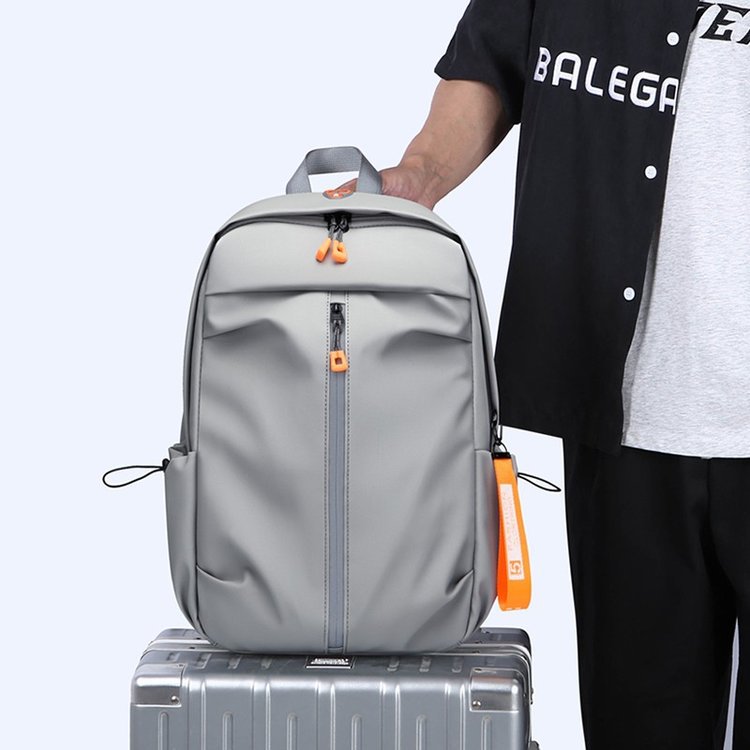 Explora lo desconocido porque tu propiedad es segura con nuestra mochila protegida