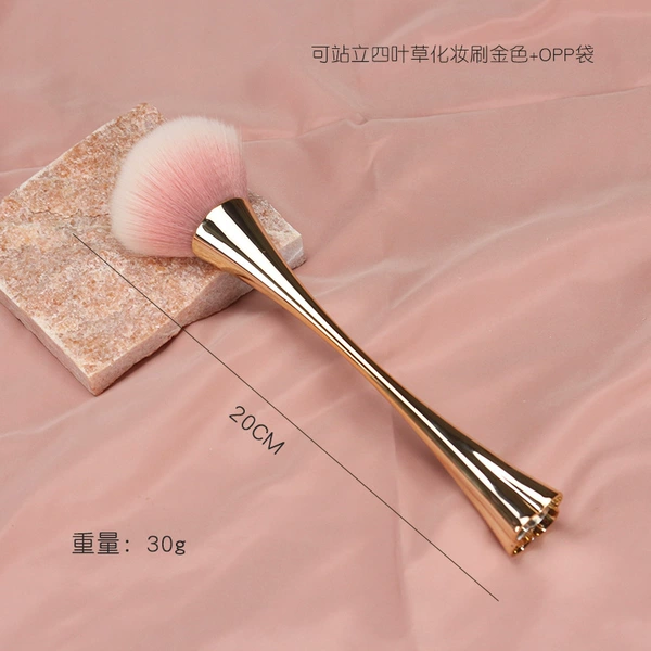You can stand up the four -leaf clover and brush the golden+OPP bag