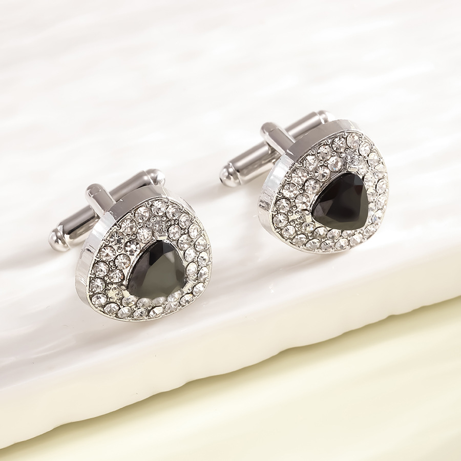 new triangle diamond cufflinks fashionable French business shirt cuff nail cufflinks_voghion.com