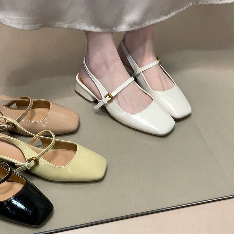 2025 summer new square toe thick heel bag-toe sandals for women with back tripping summer low heel commuting sandals