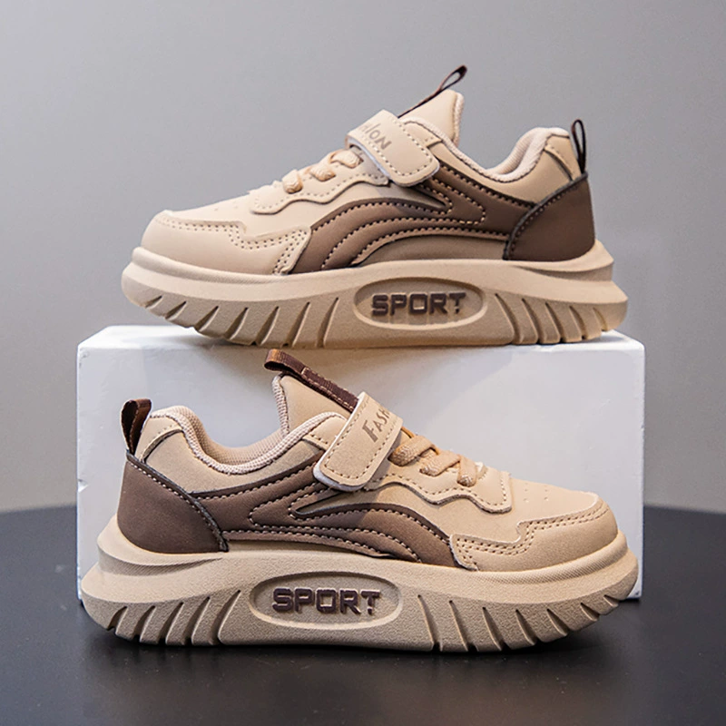 Кроссовки для мальчиков, детская спортивная обувь на мягкой подошве, осень 2025, новые кроссовки в корейском стиле, универсальная водонепроницаемая повседневная детская обувь