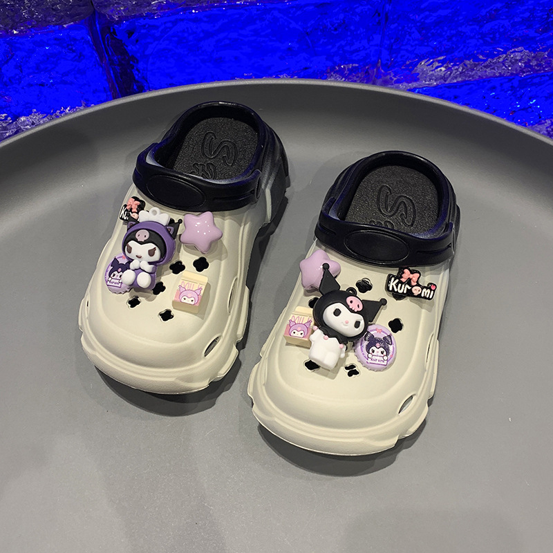 クロミの女の子は色の穴の靴を合わせます。夏の室内は柔らかい底が可愛いです。|undefined