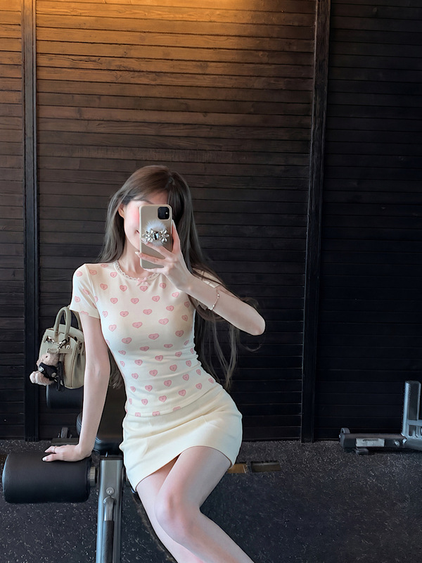 Pure Desire Style Heart Print Regular Shoulder Short Sleeve T-Shirt for Women, Summer Slim Fit Lace Trim Short Hot Girl Top Pure Desire Style Heart Print Regular Shoulder Short Sleeve T-Shirt for Women, Summer Slim Fit Lace Trim Short Hot Girl Top