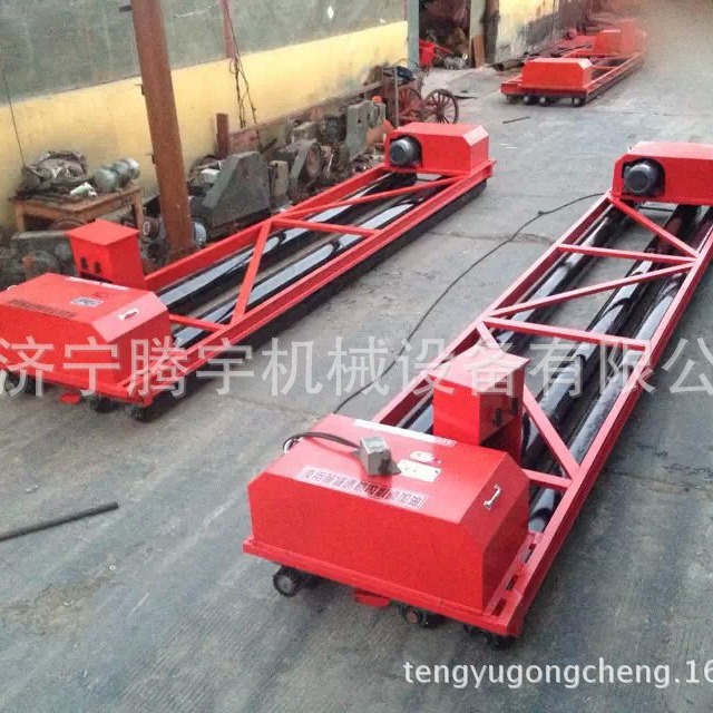 厂家供应6米三滚轴摊铺机 5米滚筒式混凝土摊铺机 铺路机厂家