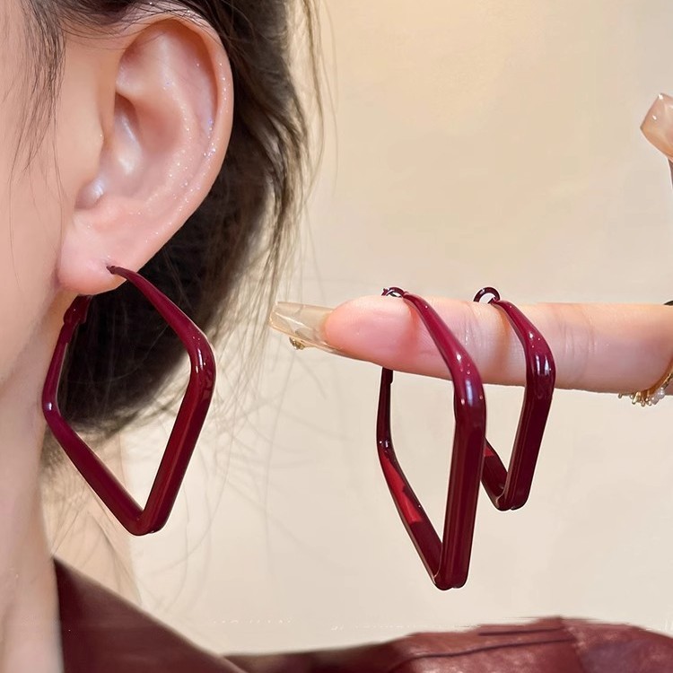 Silver needle Ankora red square geometric earrings European and American fashion high sense earrings Hong Kong style retro earrings wholesale