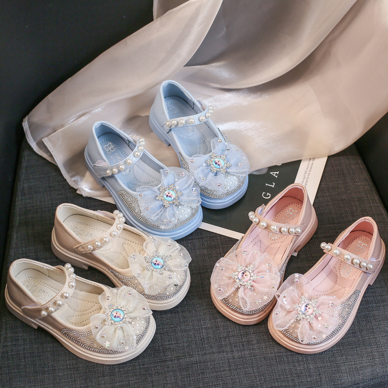 Zapatos de cristal para niñas zapatos de cuero princesa para niños 2025 nuevos zapatos de un solo niño arco de estilo extranjero zapatos de chicas