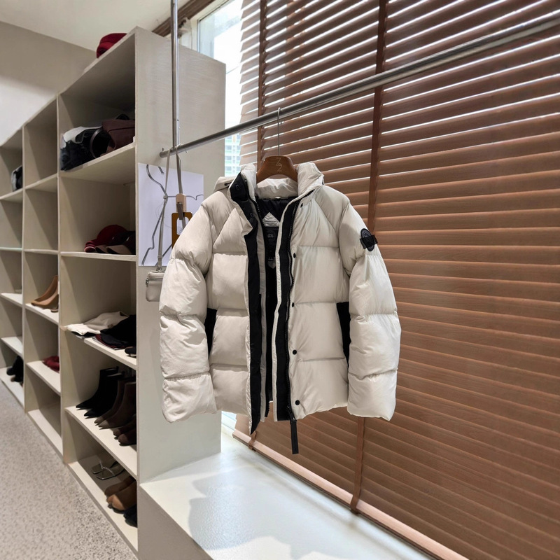 2025 Canada Goose Junction Capsule Short down Jacket Ouyang Nana First and Second Generation Long Parka 2025 Canada Goose Junction Capsule Short down Jacket Ouyang Nana First and Second Generation Long Parka