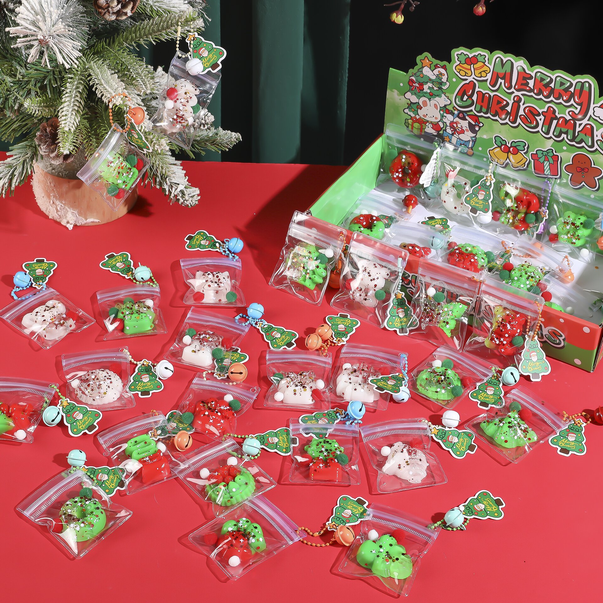 B Navidad pequeña nariz colgante pellizco pellizco colgante bolso colgante taza de agua colgante pellizco reducción de presión fábrica de venta directa