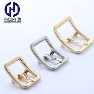 5��һ��ȏ�19������������ᘿ� �����{��Ь��Ƥ�������������