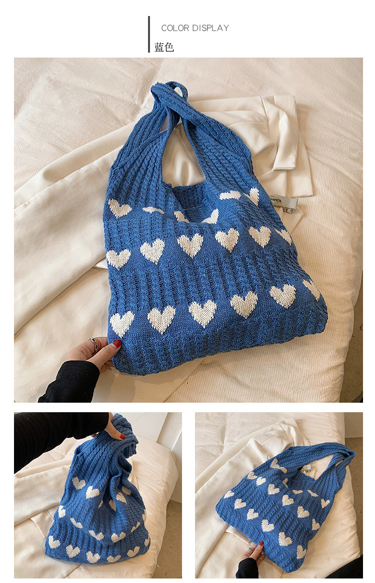 All Seasons Season Women's Gender Women's All Seasons Knit Heart Shape Streetwear Square Open Shoulder Bag